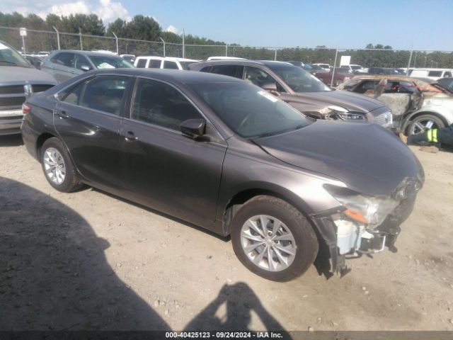 Toyota CAMRY LE 2017 4T1BF1FK2HU741241 Image 1