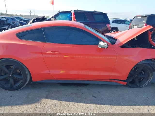 Ford Mustang V6 2015 1FA6P8AM3F5337656 Image 13