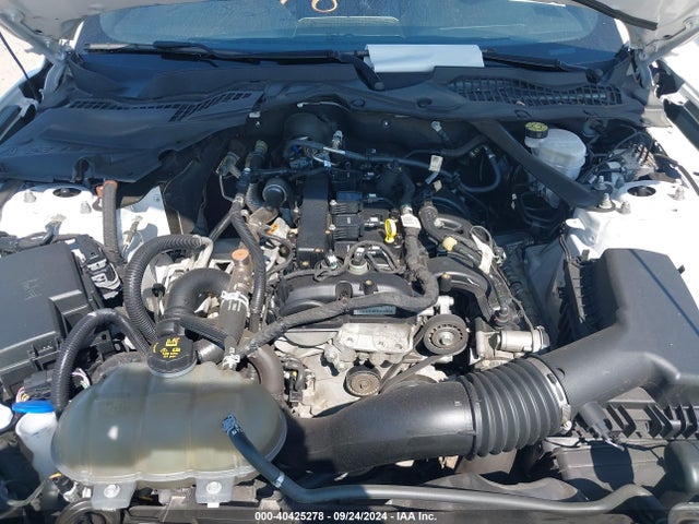 Продажа на аукционе авто 2021 Ford Mustang Ecoboost Premium, vin: 1FATP8UH4M5124312, номер лота: 40425278
