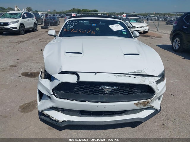Продажа на аукционе авто 2021 Ford Mustang Ecoboost Premium, vin: 1FATP8UH4M5124312, номер лота: 40425278