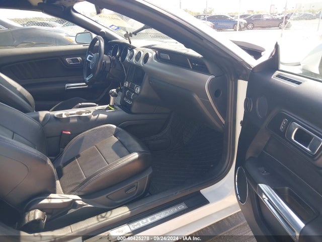 Продажа на аукционе авто 2021 Ford Mustang Ecoboost Premium, vin: 1FATP8UH4M5124312, номер лота: 40425278