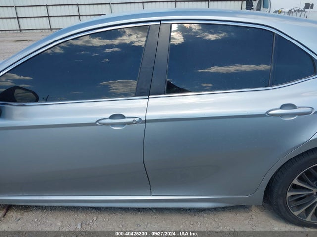 Toyota CAMRY SE 2018 4T1B11HK8JU500561 Image 14