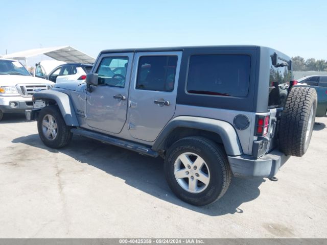 1C4BJWDG4GL138147 Jeep Wrangler Unlimited Sport
