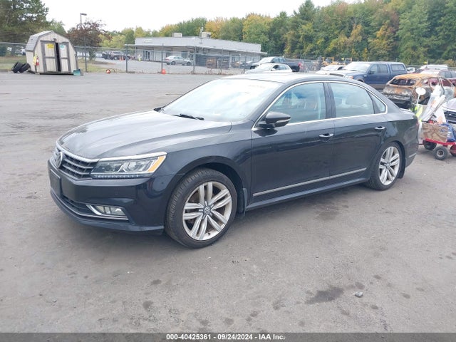 1VWGT7A31HC044054 Volkswagen Passat 1.8t Se