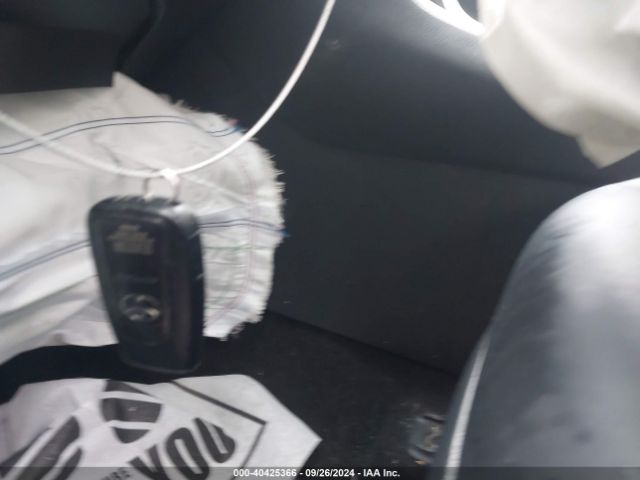 JTMC1RFV7KD017259 Toyota Rav4 Xle Premium