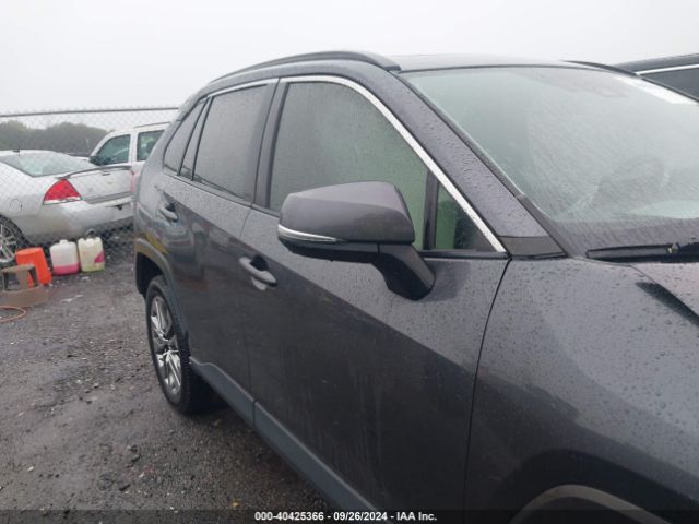JTMC1RFV7KD017259 Toyota Rav4 Xle Premium