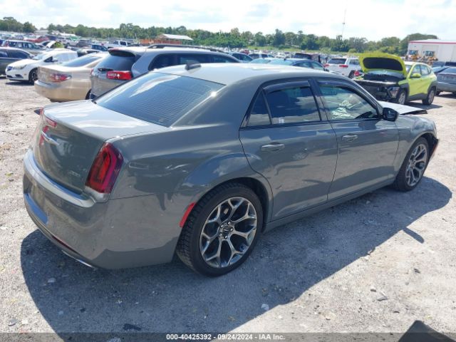 2C3CCABG5HH526771 Chrysler 300 300s