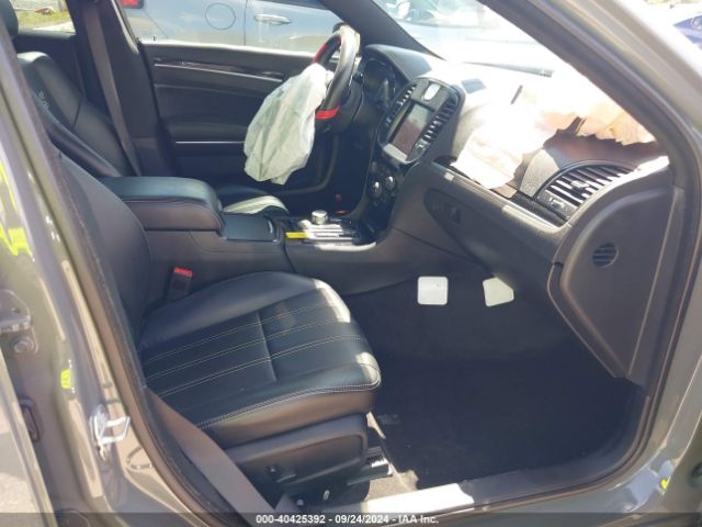 2C3CCABG5HH526771 Chrysler 300 300s