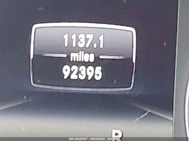 SJKCH5CR6HA031866 Infiniti Qx30 Premium