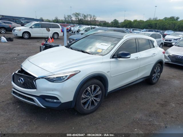 SJKCH5CR6HA031866 Infiniti Qx30 Premium