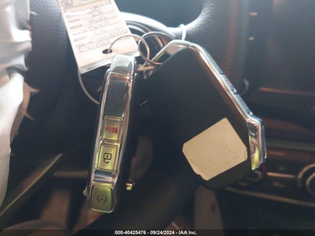 KNDJ23AU8P7214821 KIA SOUL LX