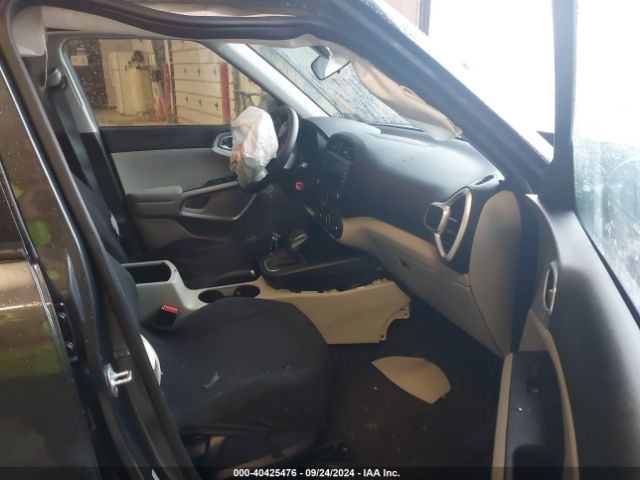 KNDJ23AU8P7214821 KIA SOUL LX