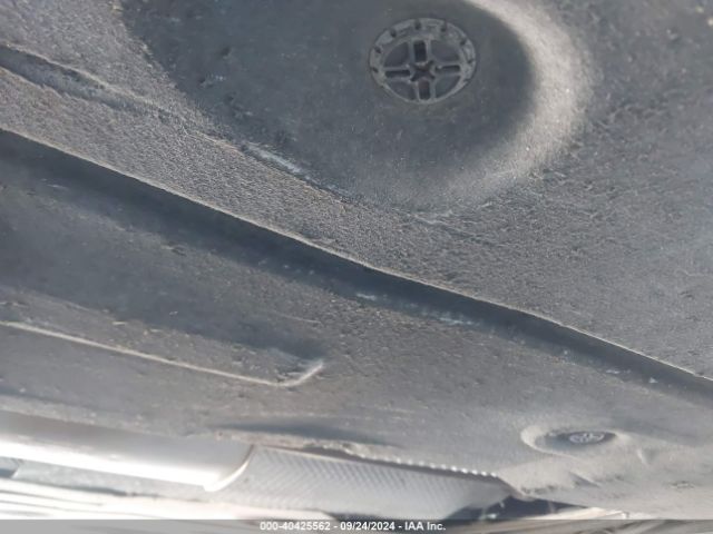 1FADP3FE8JL238301 Ford FOCUS SE