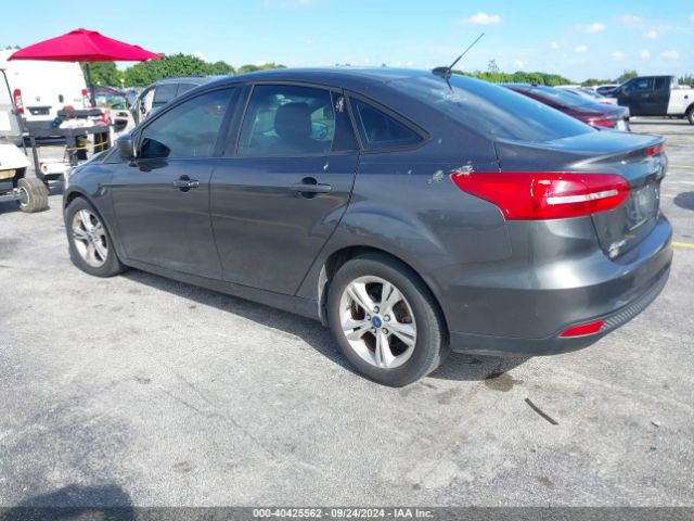 1FADP3FE8JL238301 Ford FOCUS SE