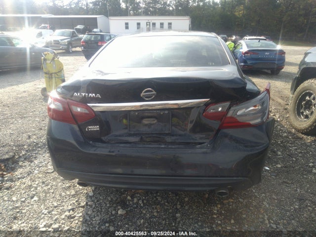 Nissan Altima 2.5 S 2018 1N4AL3AP5JC207451 Image 16