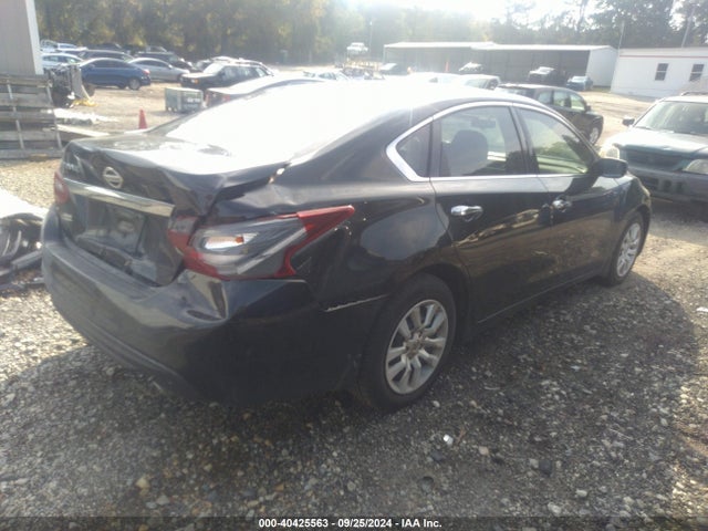 Nissan Altima 2.5 S 2018 1N4AL3AP5JC207451 Image 4