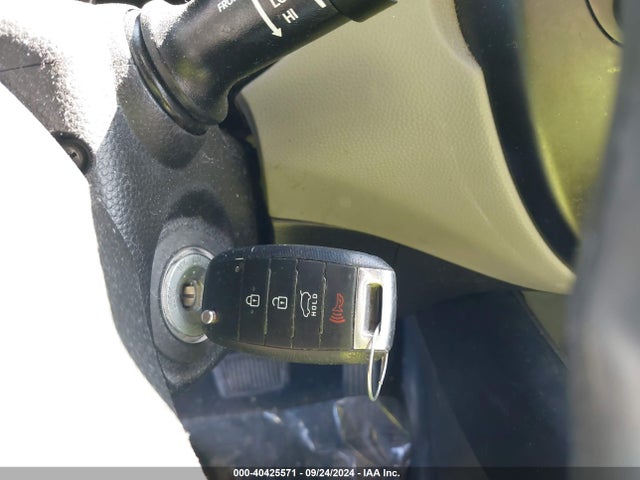 KIA Soul 2017 KNDJN2A25H7474093 Image 11