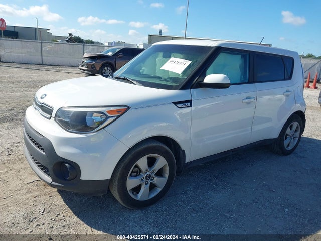 KIA Soul 2017 KNDJN2A25H7474093 Image 2
