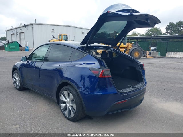 2022 TESLA MODEL Y 7SAYGAEE4NF532727 Photo 2