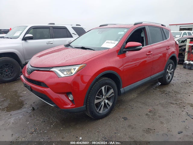 Toyota Rav4 Xle 2017 2T3WFREV5HW334663 Image 2