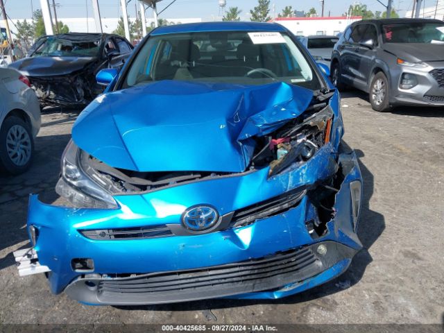 JTDL9MFU8N3034858 Toyota Prius Le Awd-e