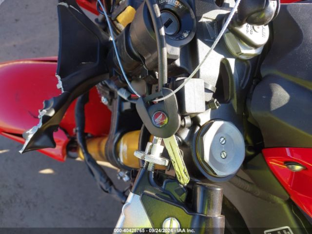 2024 HONDA CBR1000 JH2SC7713RK700093 Photo 10