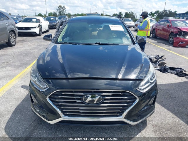 Hyundai SONATA SE 2019 5NPE24AF4KH774378 Image 12