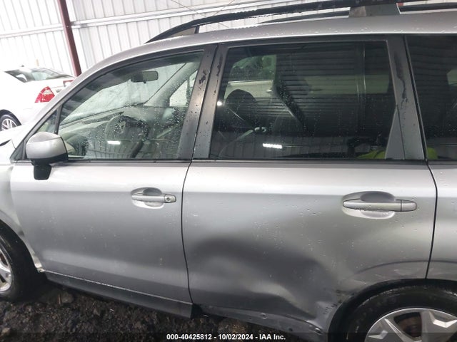 Subaru Forester 2.5i Premium 2015 JF2SJADC4FH802224 Image 14