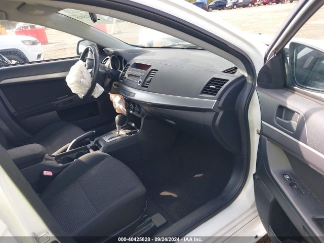 2011 MITSUBISHI LANCER JA32U2FU0BU034890 Photo 4