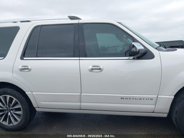 5LMJJ2HT9FEJ02302 Lincoln Navigator