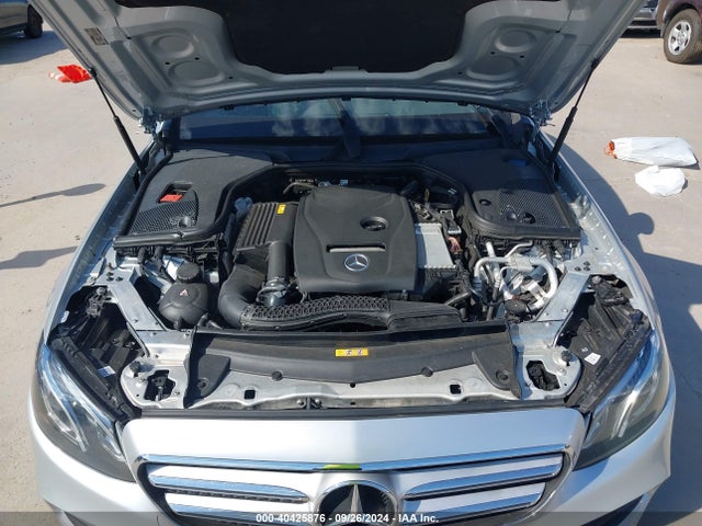 Mercedes-Benz E 300 2018 WDDZF4JB6JA463310 Image 10