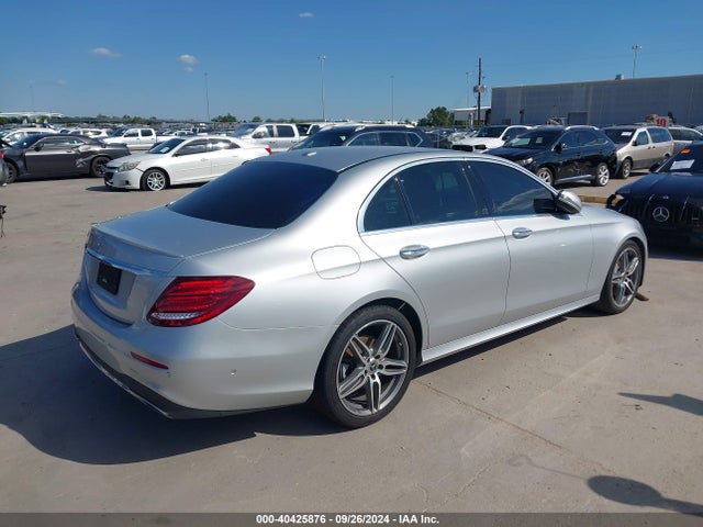 Mercedes-Benz E 300 2018 WDDZF4JB6JA463310 Image 4