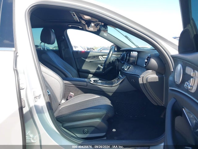 Mercedes-Benz E 300 2018 WDDZF4JB6JA463310 Image 5