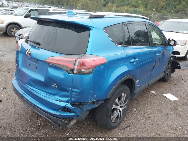 Toyota RAV4 LE 2016 JTMBFREV1GJ072958 Image 4