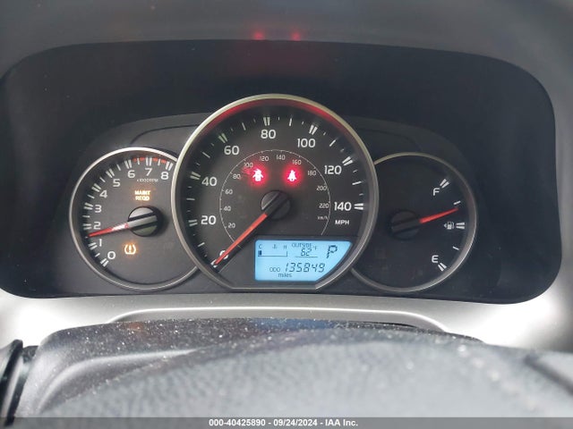 Toyota RAV4 LE 2016 JTMBFREV1GJ072958 Image 7