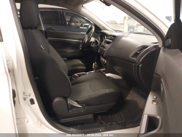 2011 MITSUBISHI OUTLANDER SPORT JA4AR4AU3BZ025194 Photo 4