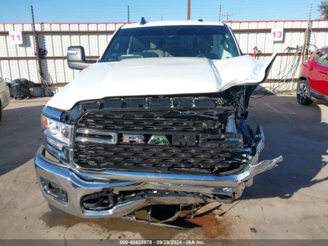 3C6UR5DL5PG590198 RAM 2500 Big Horn  4x4 6'4 Box
