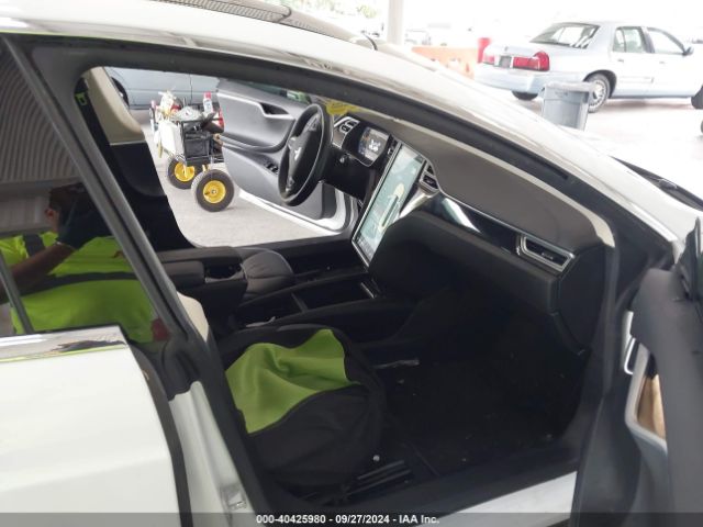 5YJSA1H12EFP50033 Tesla Model S P85