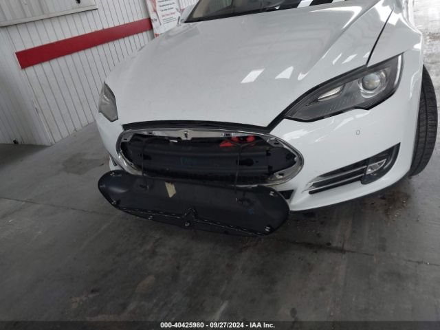 5YJSA1H12EFP50033 Tesla Model S P85
