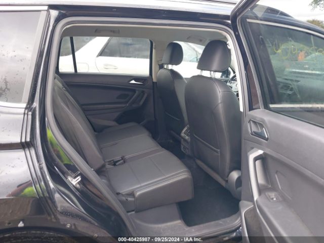3VV3B7AXXJM108153 Volkswagen Tiguan 2.0t Se/2.0t Sel