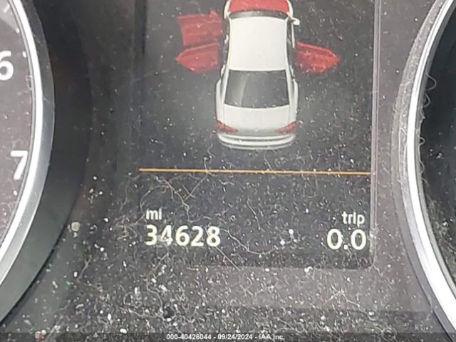 1VWBA7A32JC050130 Volkswagen Passat 2.0t Se