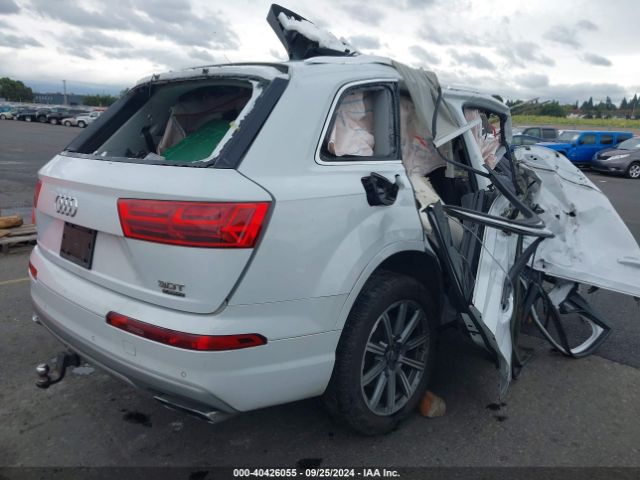 WA1VAAF74JD023167 Audi Q7 3.0t Premium