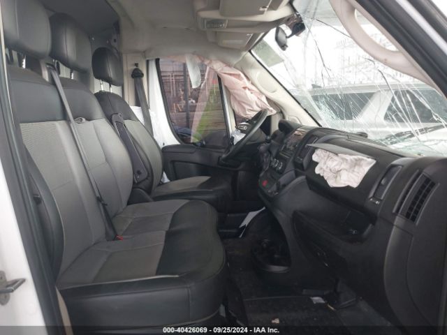 3C6TRVAG5JE109128 RAM Promaster 1500 Low Roof 136 Wb