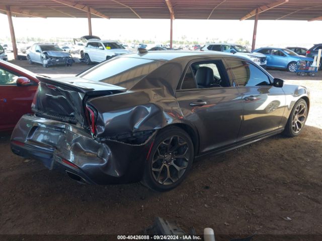 2C3CCABT6KH581105 Chrysler 300 300s