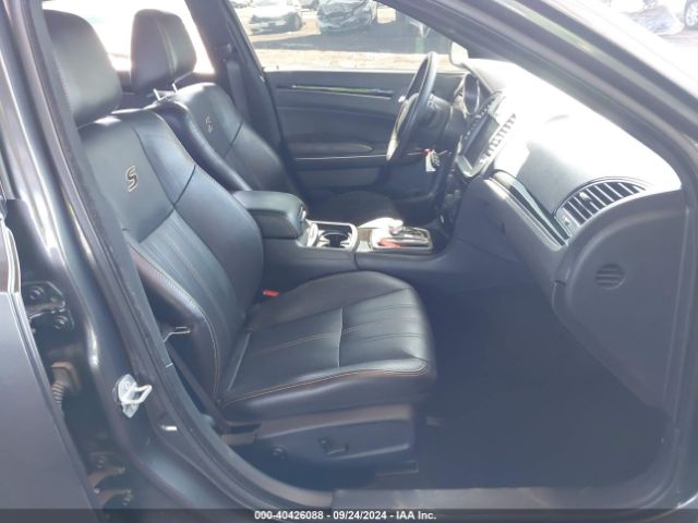 2C3CCABT6KH581105 Chrysler 300 300s