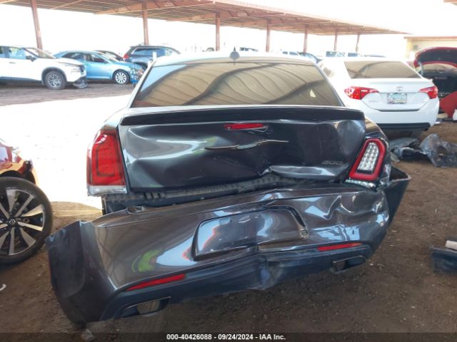 2C3CCABT6KH581105 Chrysler 300 300s