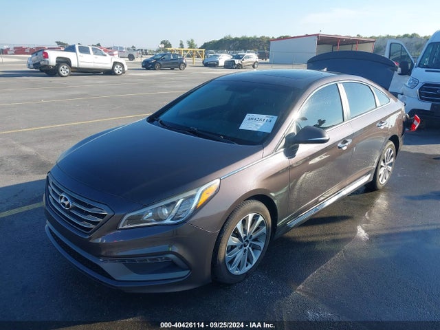Hyundai Sonata Sport 2016 5NPE34AF8GH426944 Image 2