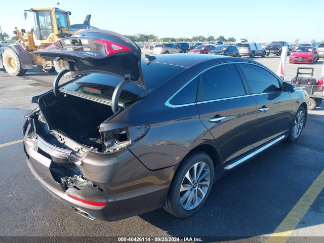 Hyundai Sonata Sport 2016 5NPE34AF8GH426944 Image 4