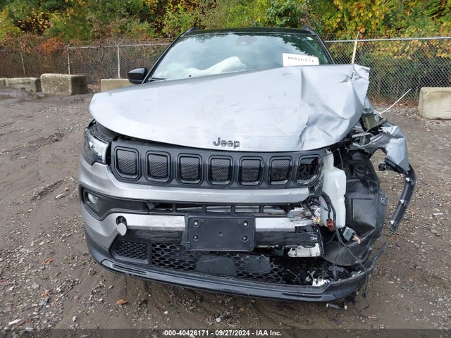 3C4NJDBB5NT176531 Jeep Compass Altitude 4x4