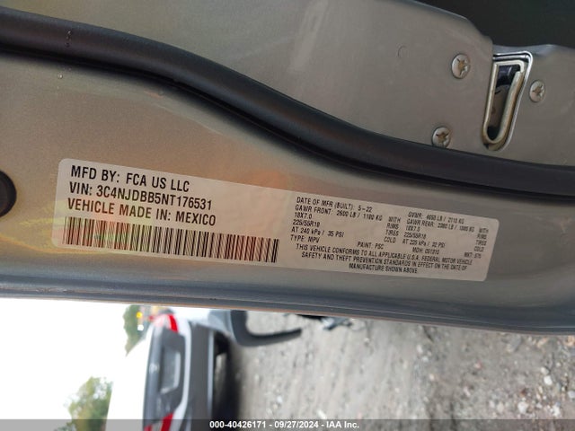 3C4NJDBB5NT176531 Jeep Compass Altitude 4x4